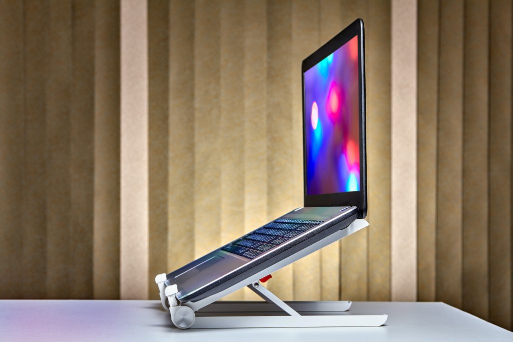Best Laptop Stands for Freelancers